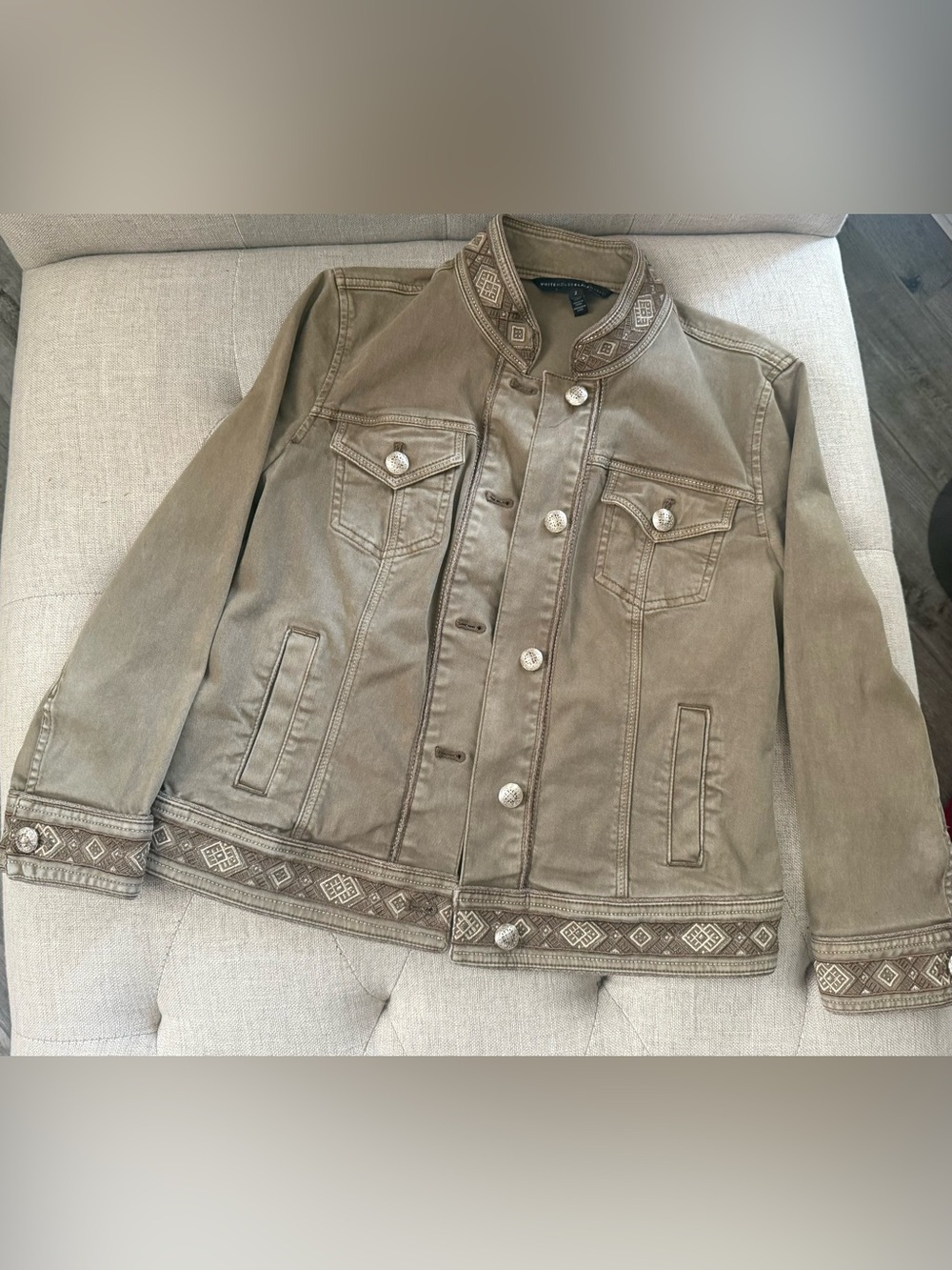 White House Black Market Olive Embroidered Trim Jean Pioneer Jacket Size 2